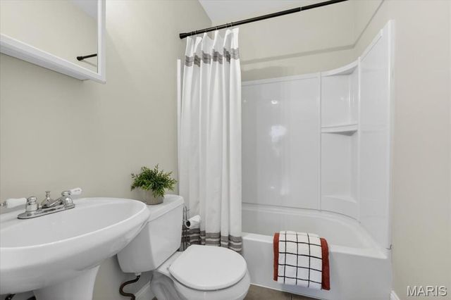 7501 S Suffolk Avenue, St Louis, MO 63119
