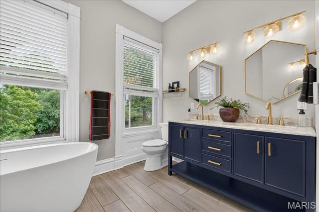 7501 S Suffolk Avenue, St Louis, MO 63119