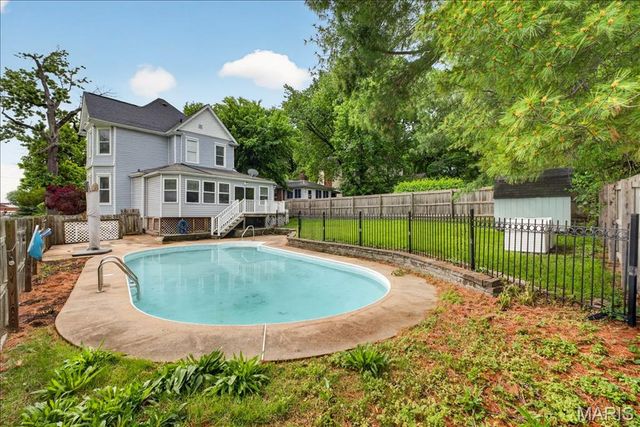 7501 S Suffolk Avenue, St Louis, MO 63119