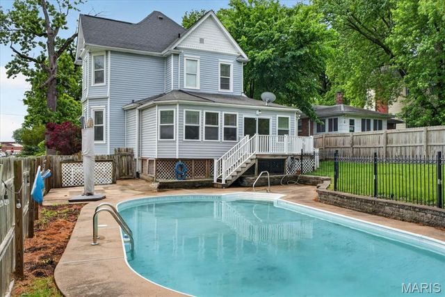 7501 S Suffolk Avenue, St Louis, MO 63119