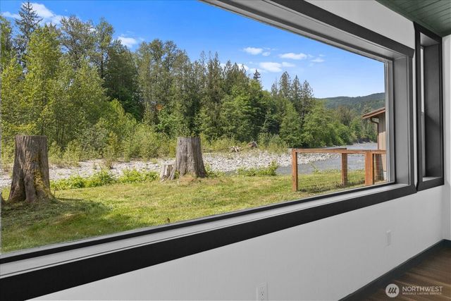 30722 223rd Avenue NE, Arlington, WA 98223