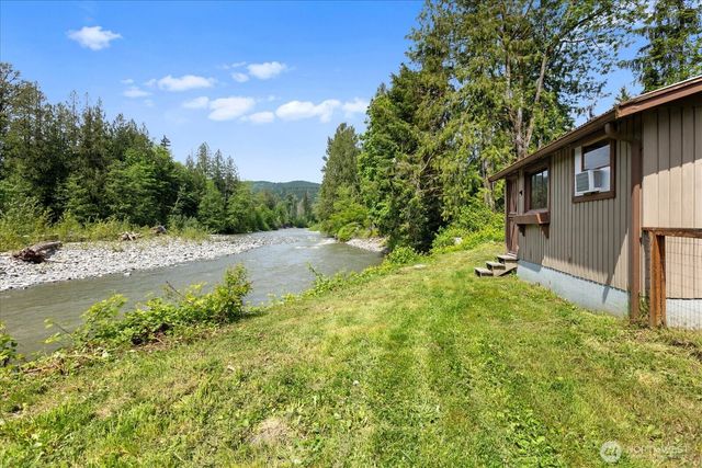 30722 223rd Avenue NE, Arlington, WA 98223