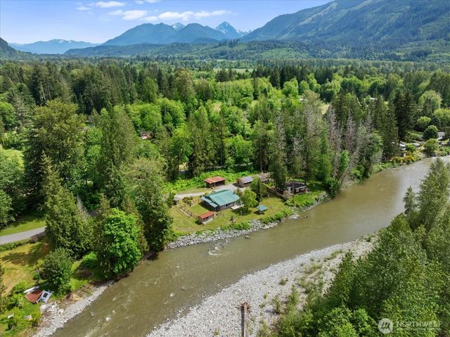 30722 223rd Avenue NE, Arlington, WA 98223