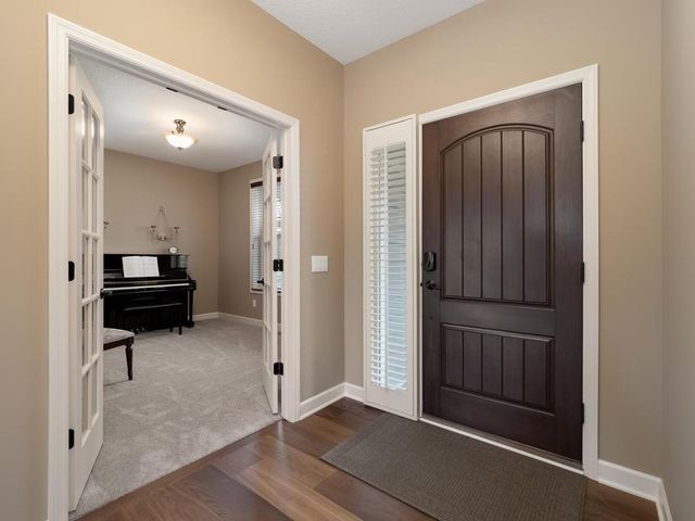 6035 Quantico Lane N, Plymouth, MN 55446