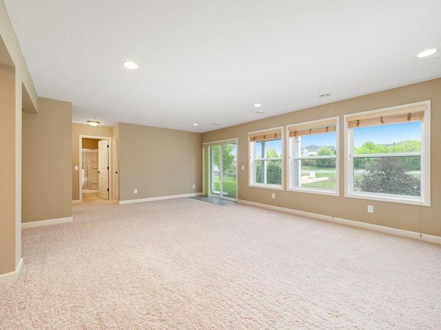 6035 Quantico Lane N, Plymouth, MN 55446