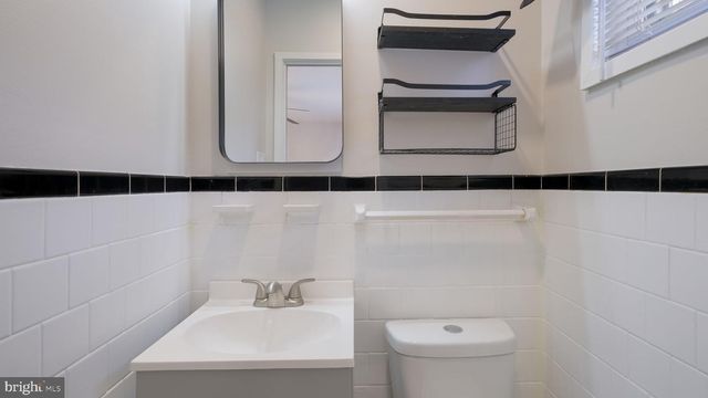 431 MARION AVE, Ambler, PA 19002