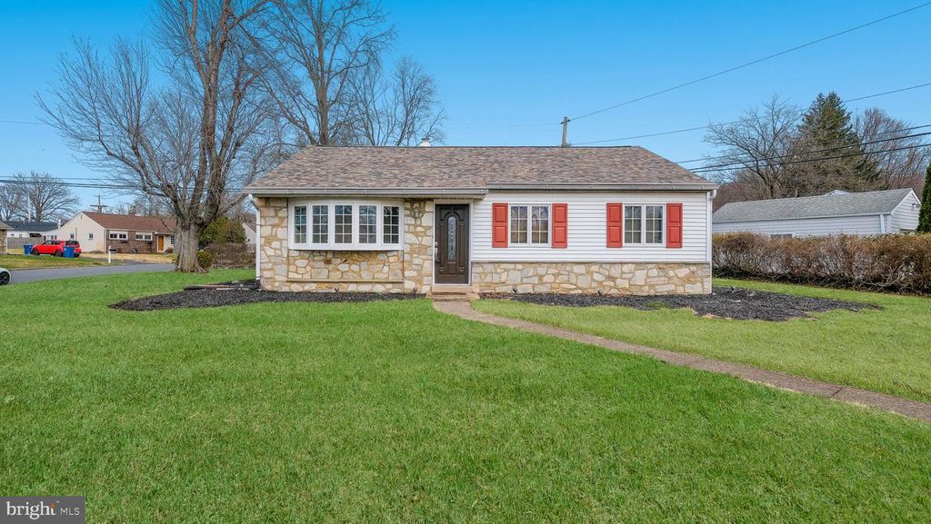 431 MARION AVE, Ambler, PA 19002