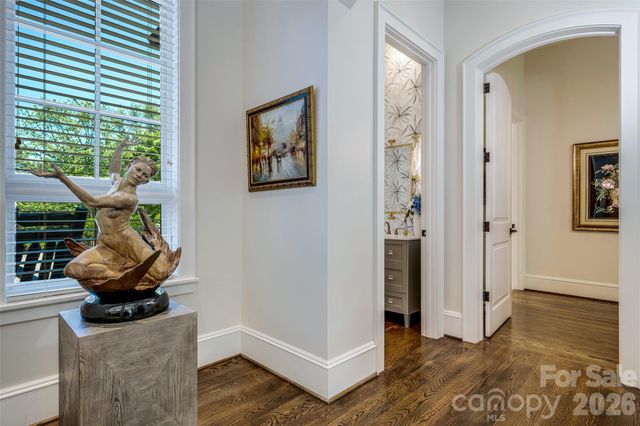 11 Beadle Lane, Asheville, NC 28803