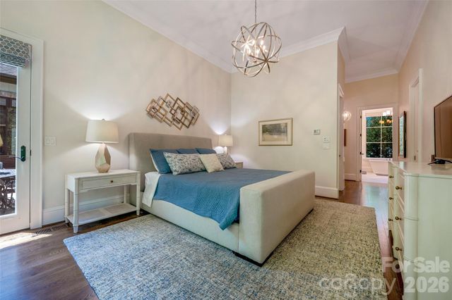 11 Beadle Lane, Asheville, NC 28803