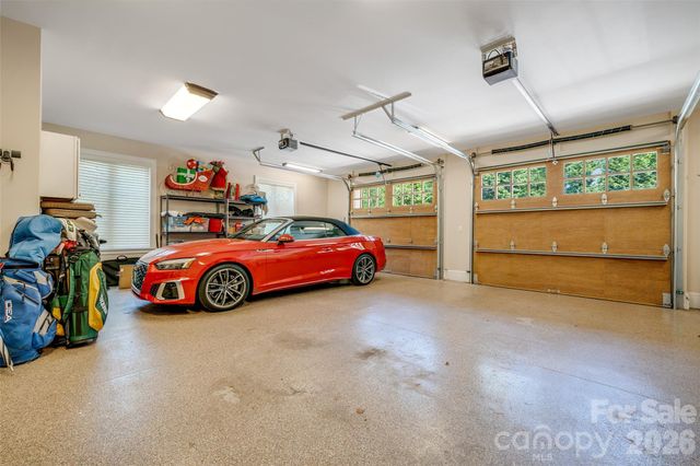 11 Beadle Lane, Asheville, NC 28803