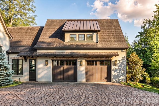 11 Beadle Lane, Asheville, NC 28803