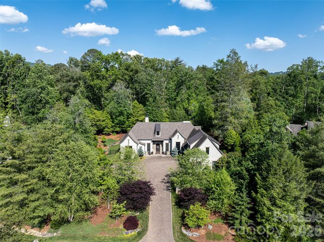 11 Beadle Lane, Asheville, NC 28803