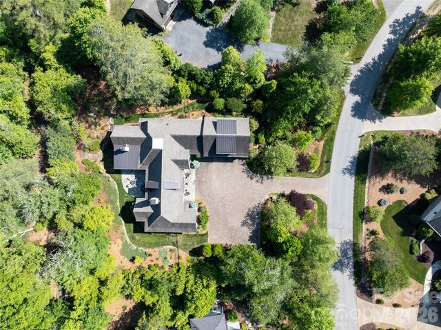 11 Beadle Lane, Asheville, NC 28803