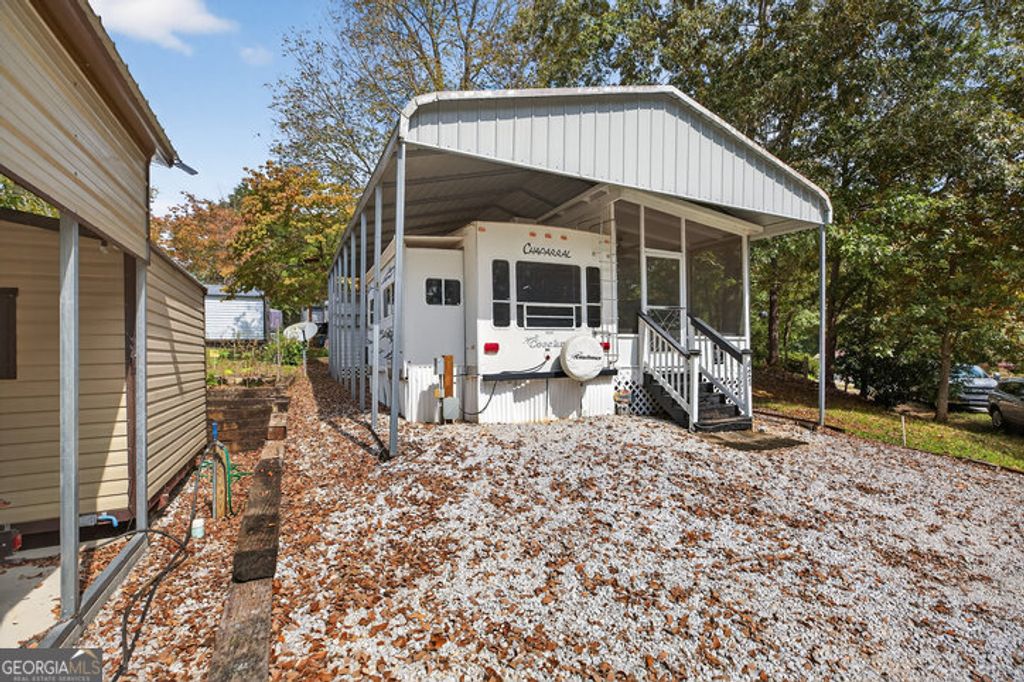 421 Newbury Circle, Westminster, SC 29693 — exterior
