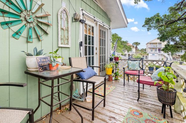 113 Woodland Dr., Murrells Inlet, SC 29576