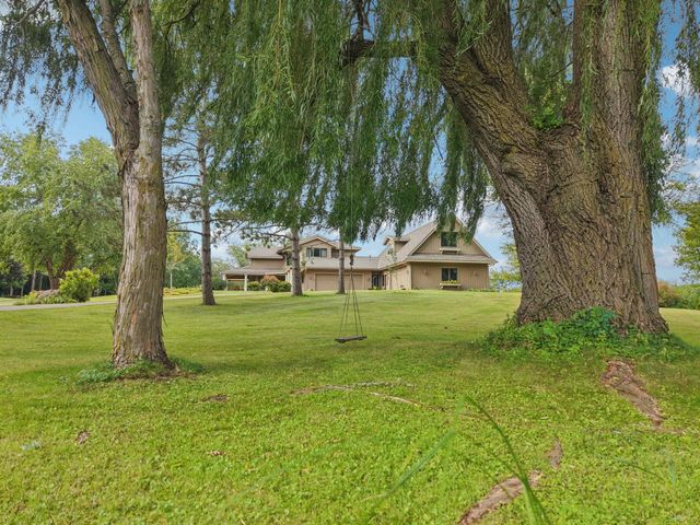 1315 Blackfoot Trail, Medina, MN 55356