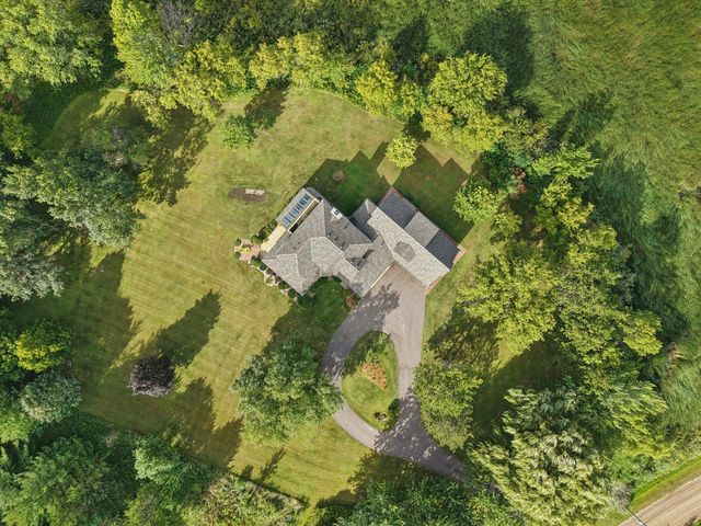 1315 Blackfoot Trail, Medina, MN 55356