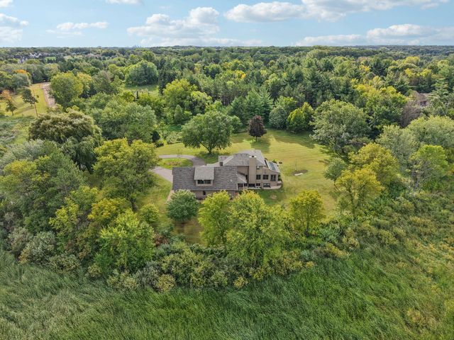 1315 Blackfoot Trail, Medina, MN 55356
