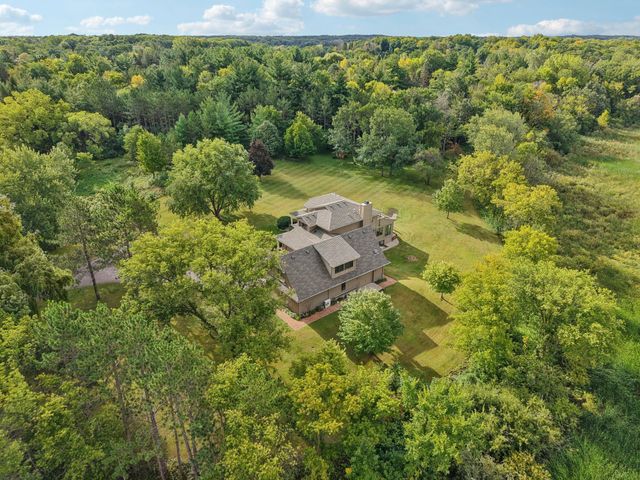 1315 Blackfoot Trail, Medina, MN 55356
