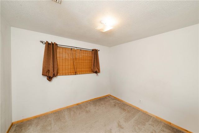 3592 W Agua Fria Drive, Golden Valley, AZ 86413