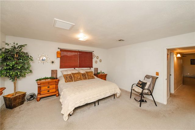 3592 W Agua Fria Drive, Golden Valley, AZ 86413