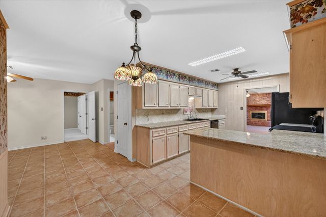 507 Lexington Drive, Corsicana, TX 75110