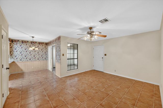 507 Lexington Drive, Corsicana, TX 75110