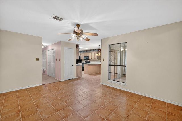 507 Lexington Drive, Corsicana, TX 75110