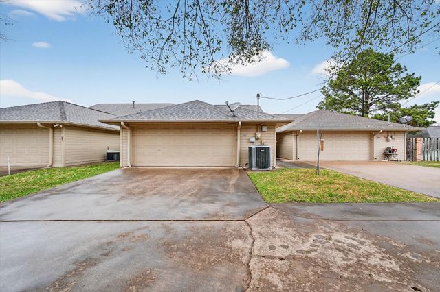 507 Lexington Drive, Corsicana, TX 75110