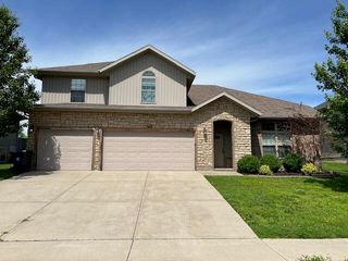 2103 South Gristmill Court, Ozark, MO 65721