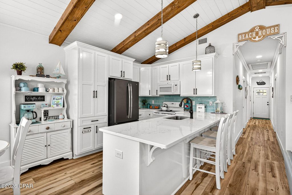 Image 10 of property listing at 32 Gulf Loop, Panama City Beach, FL 32408