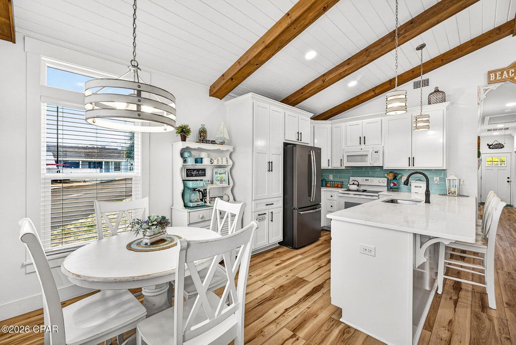 Image 17 of property listing at 32 Gulf Loop, Panama City Beach, FL 32408