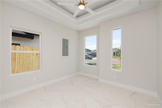 1216 E Evergreen Avenue, San Juan, TX 78589