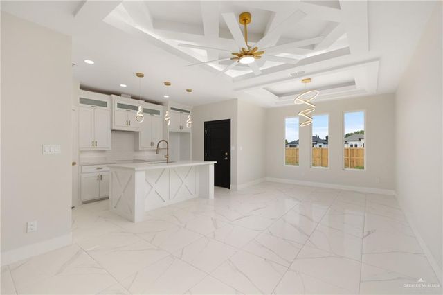 1216 E Evergreen Avenue, San Juan, TX 78589