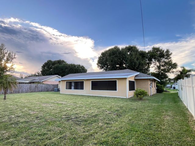 1258 SE Mc Farlane Avenue, Port St. Lucie, Port St Lucie, FL 34952