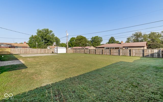 1448 Robin Hood Drive, Seymour, IN 47274