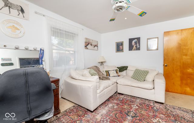 1448 Robin Hood Drive, Seymour, IN 47274