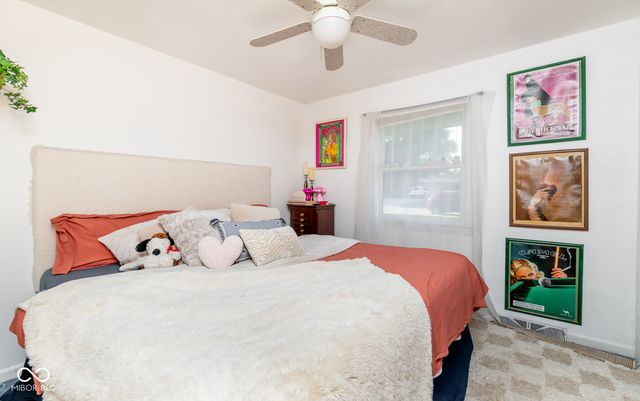 1448 Robin Hood Drive, Seymour, IN 47274