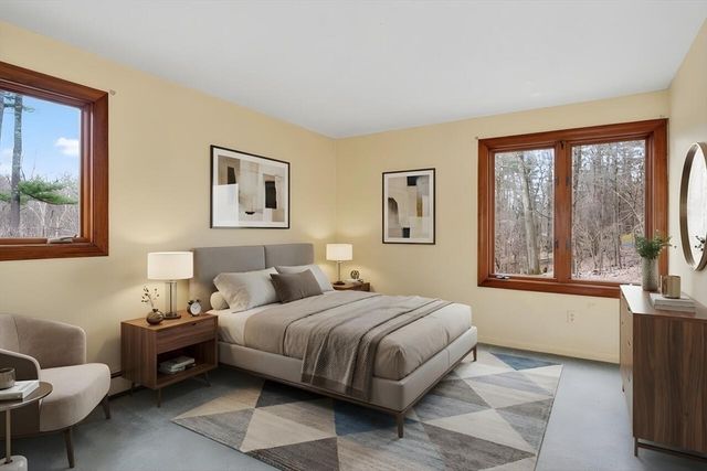 565 Langen Rd, Lancaster, MA 01523