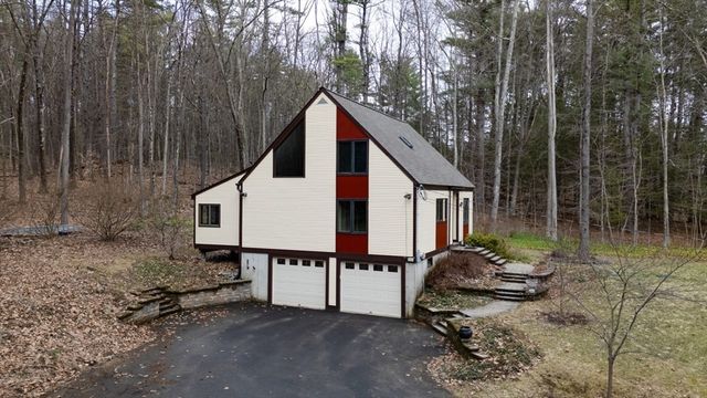 565 Langen Rd, Lancaster, MA 01523