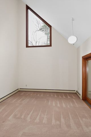 565 Langen Rd, Lancaster, MA 01523