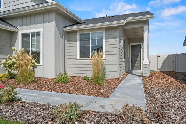 11652 W San Remo Dr, Nampa, ID 83686