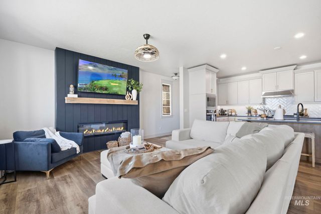 11652 W San Remo Dr, Nampa, ID 83686