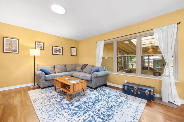 7512 Saint Louis ST, Austin, TX 78757