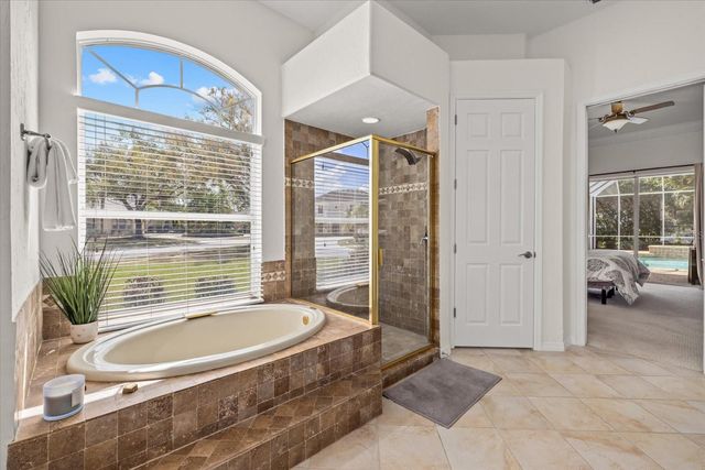 6916 RIVERSEDGE STREET CIRCLE, Bradenton, FL 34202