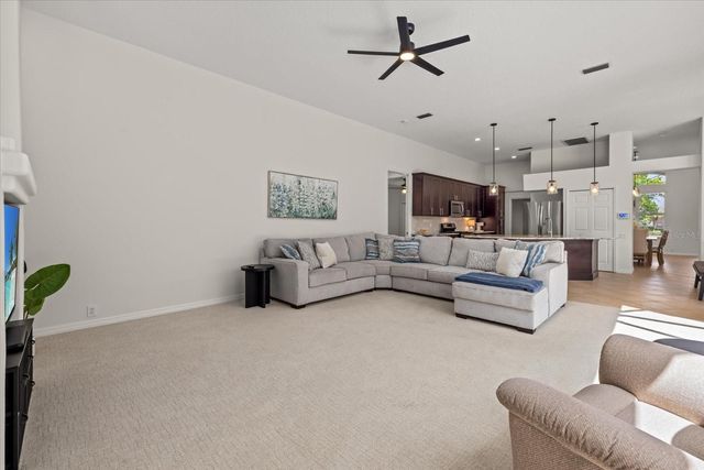 6916 RIVERSEDGE STREET CIRCLE, Bradenton, FL 34202