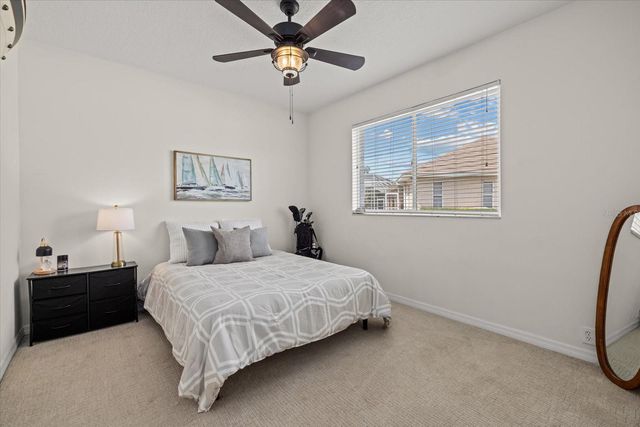 6916 RIVERSEDGE STREET CIRCLE, Bradenton, FL 34202