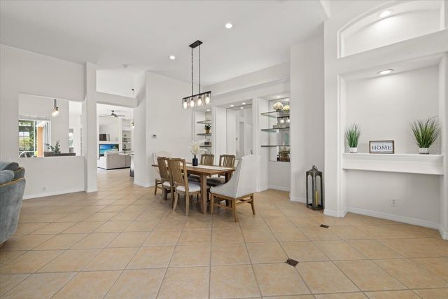 6916 RIVERSEDGE STREET CIRCLE, Bradenton, FL 34202