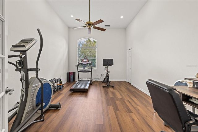 6916 RIVERSEDGE STREET CIRCLE, Bradenton, FL 34202