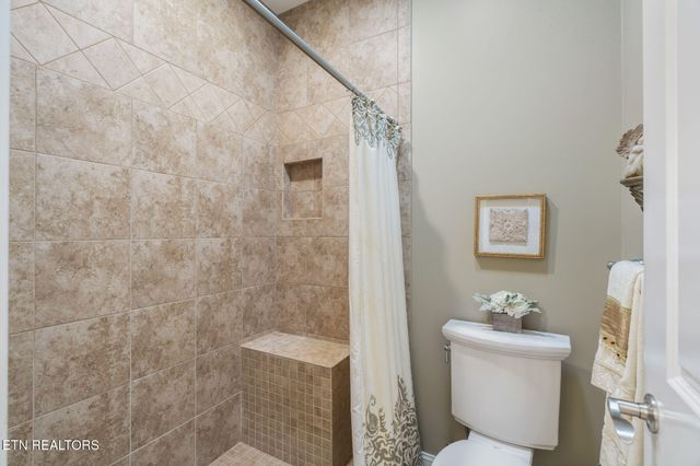 7415 Napa Valley Way, Knoxville, TN 37931